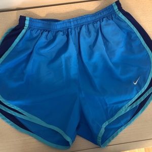 Nike Women's Dri-fit Tempo Track 3.5 Short